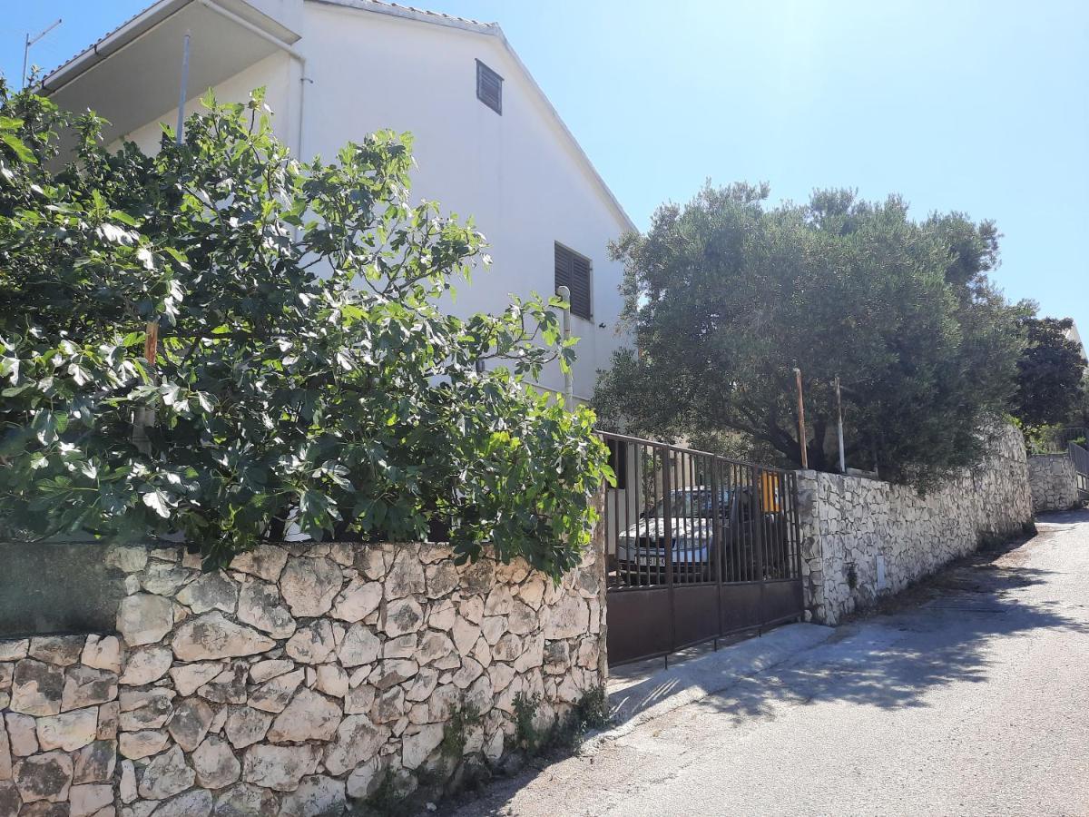 Apartment Ema Trogir Bagian luar foto