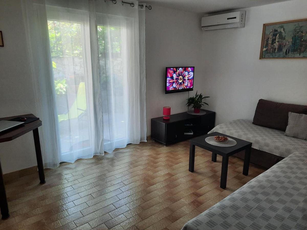 Apartment Ema Trogir Bagian luar foto