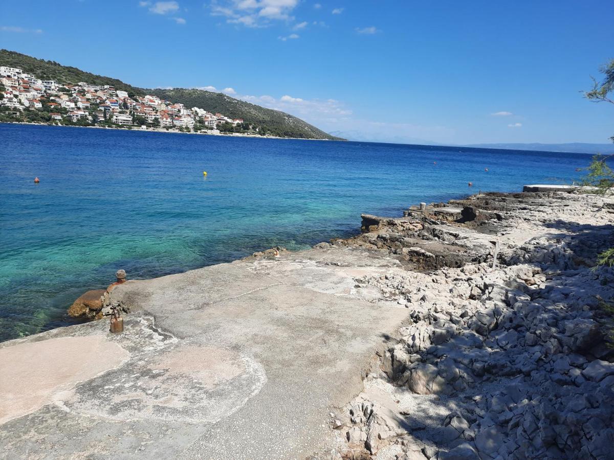 Apartment Ema Trogir Bagian luar foto