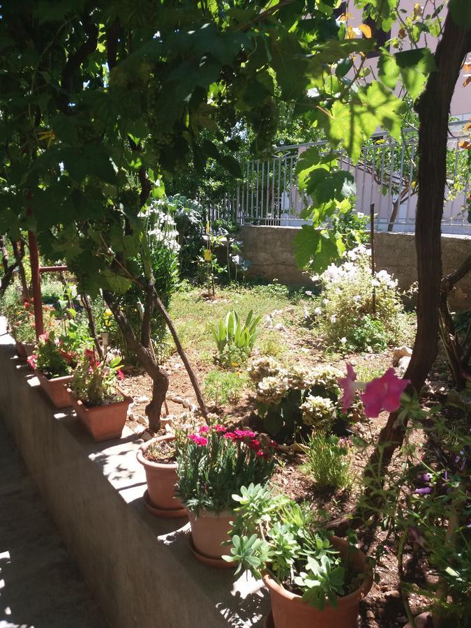 Apartment Ema Trogir Bagian luar foto