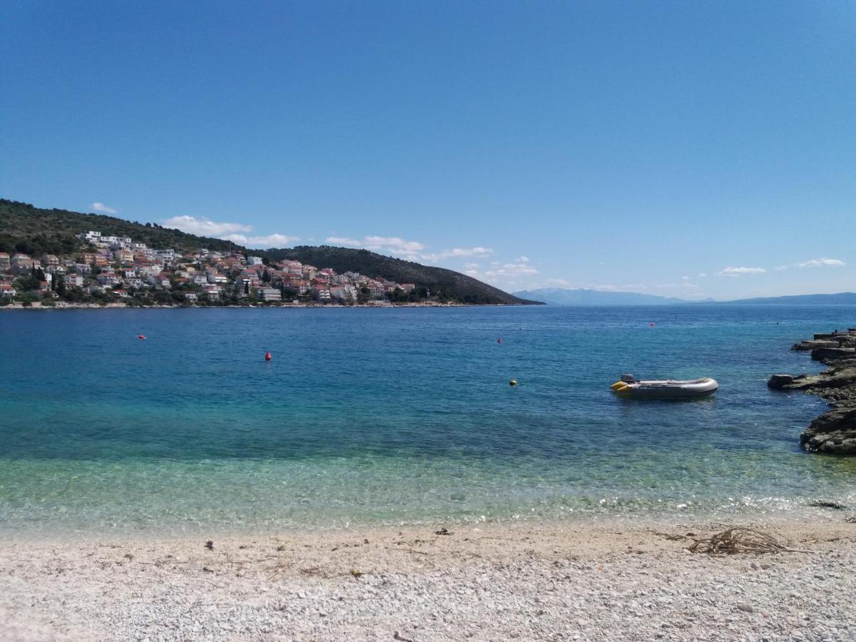 Apartment Ema Trogir Bagian luar foto
